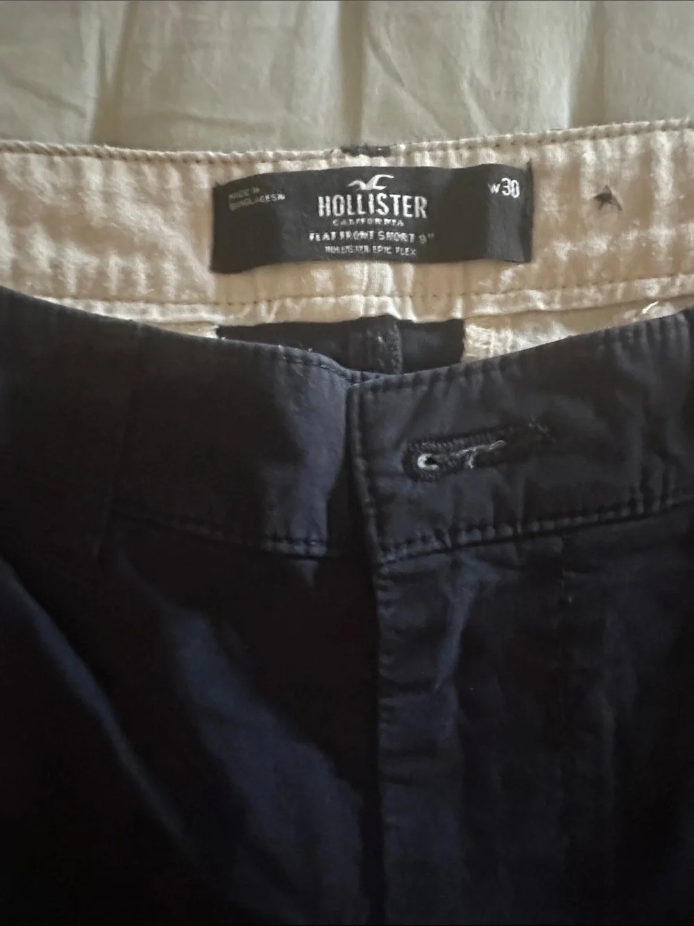 Hollister Men's navy  Chino Shorts
